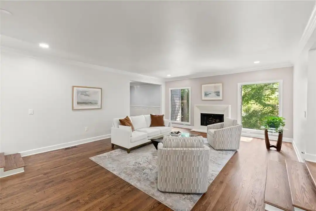 459 Atlanta Country Club Dr - More