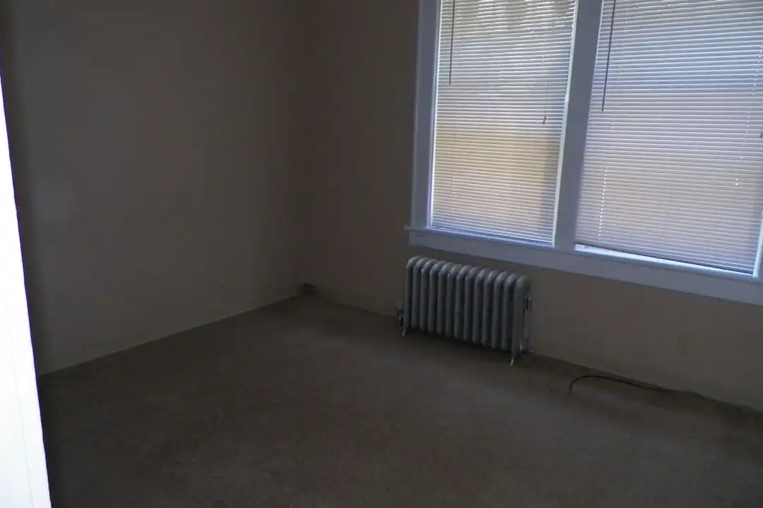 210 1st St unit 210 1st St. #5 - View 3