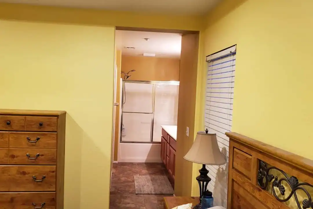 1113 Goddard St - View 3