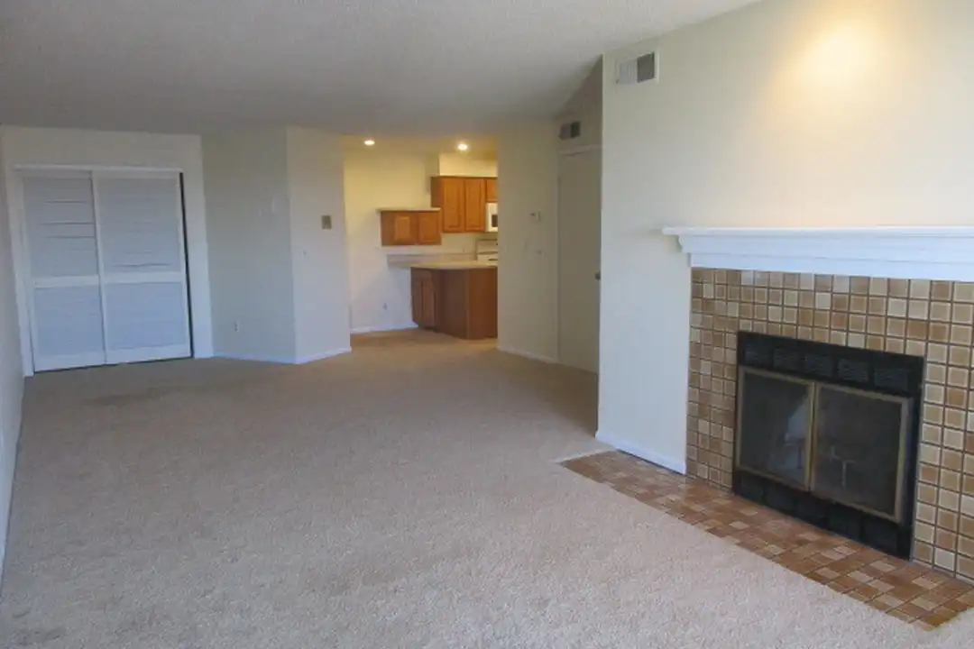 13950 E Oxford Pl unit 1 - View 5