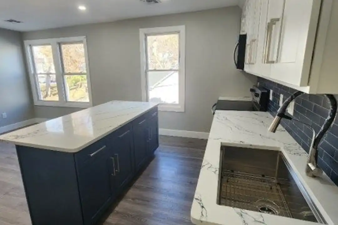 93 Hughes St #4 - View 5