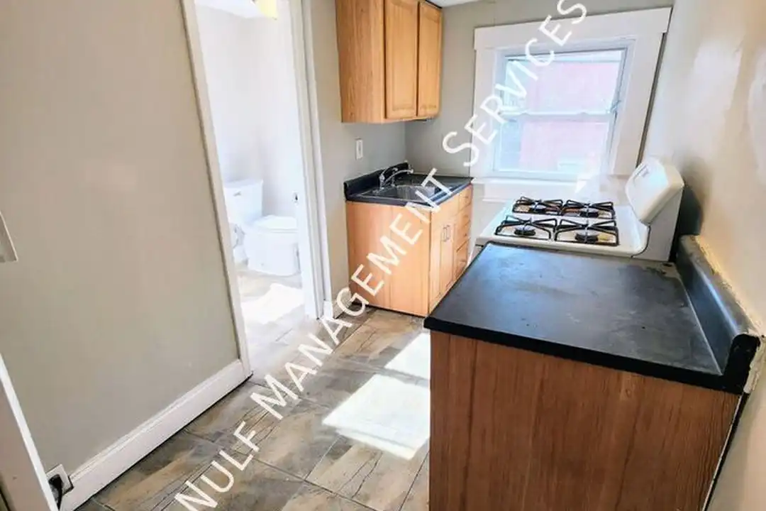 4058 Penn Ave – photo 1