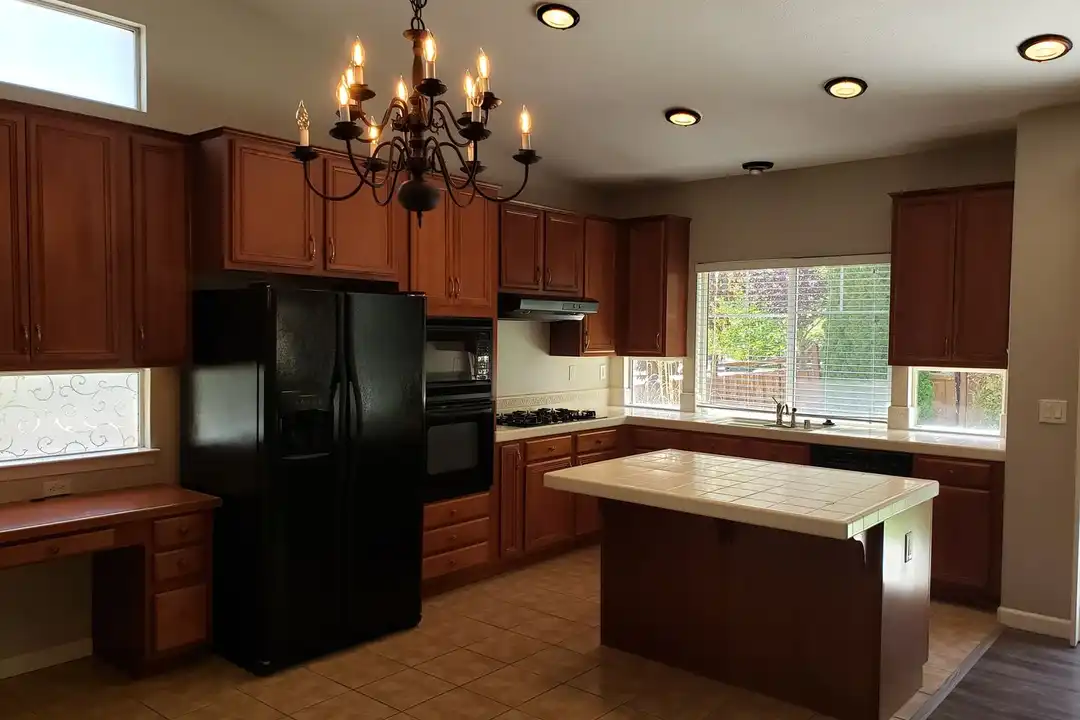 7251 Noah Ct - View 6