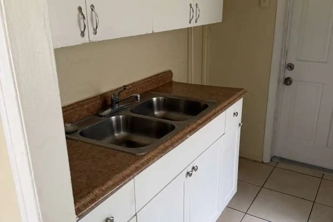 Apartment in Fort Lauderdale - View 4