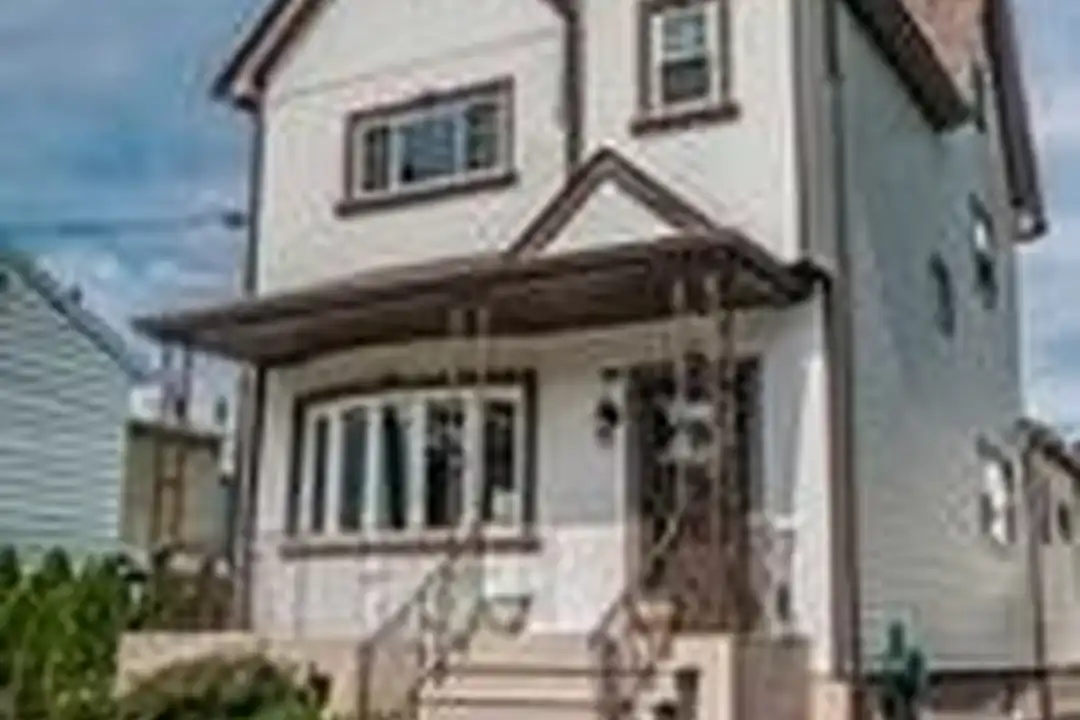 310 Union St - View 2