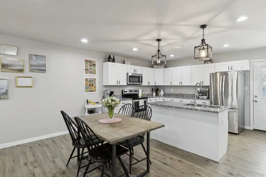 5818 Grayson St unit 5818 - More