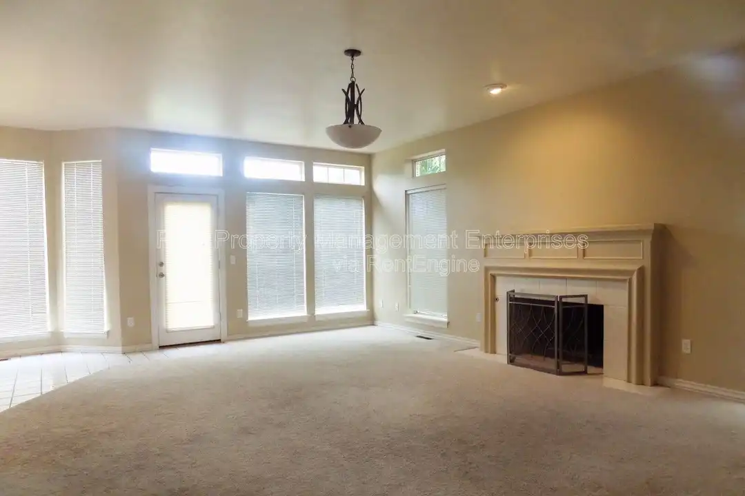 10018 Birkenhead Ct - View 5