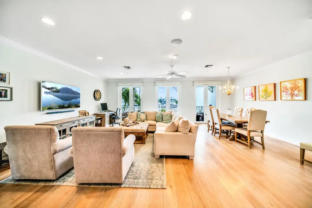 138 Marine Way - More