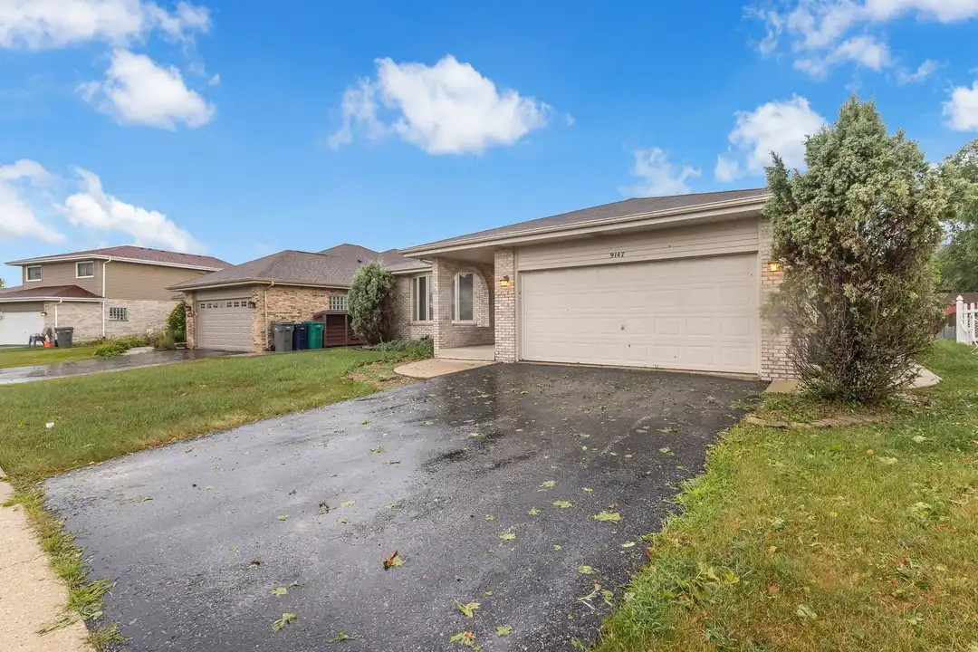 9147 Boardwalk Terrace – photo 1