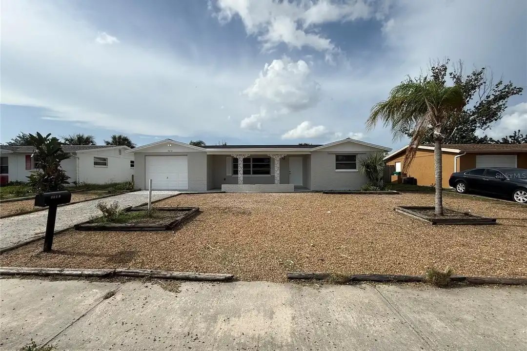 5241 Sparrow Dr – photo 1