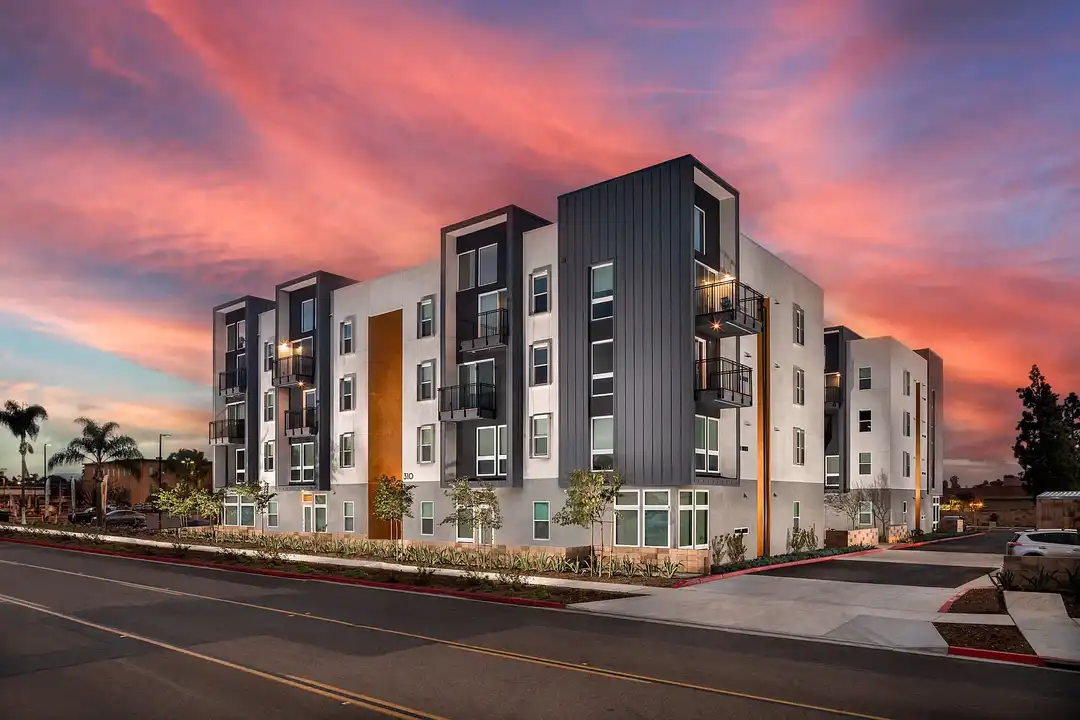 Azul Chula Vista – photo 1