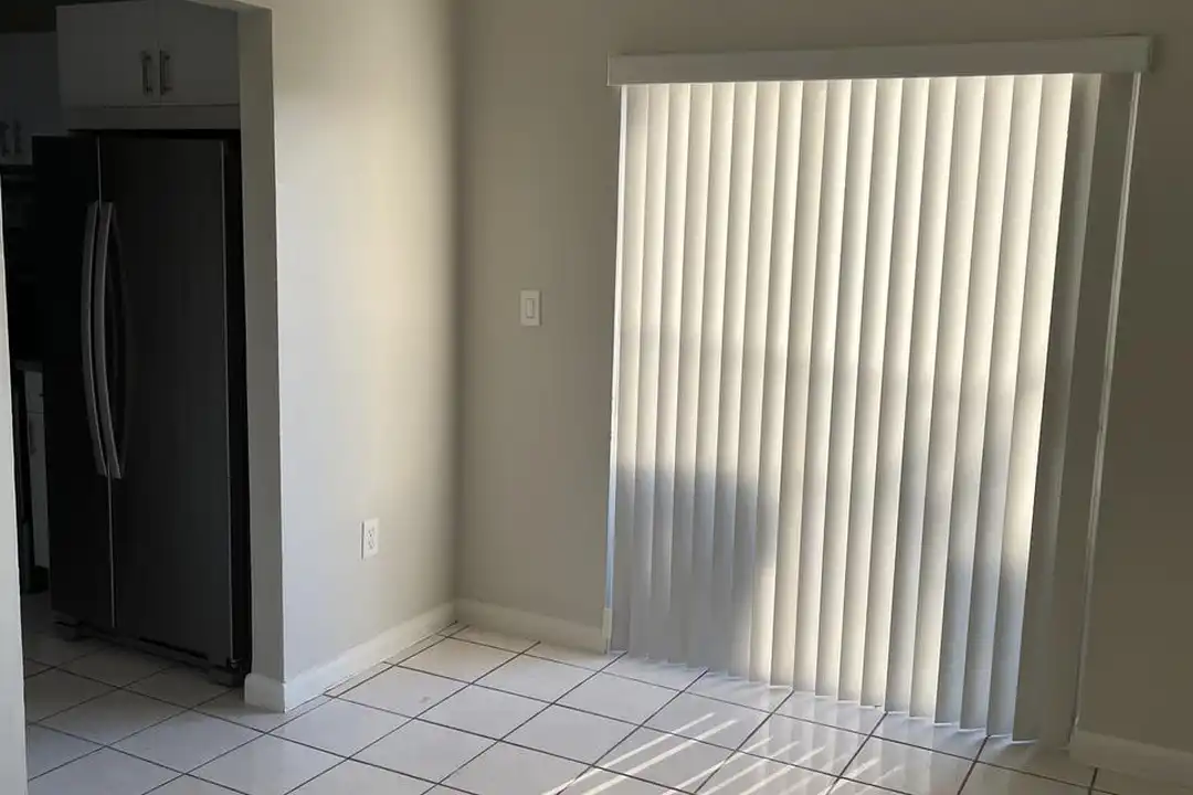 7150 SW 22nd St - View 3