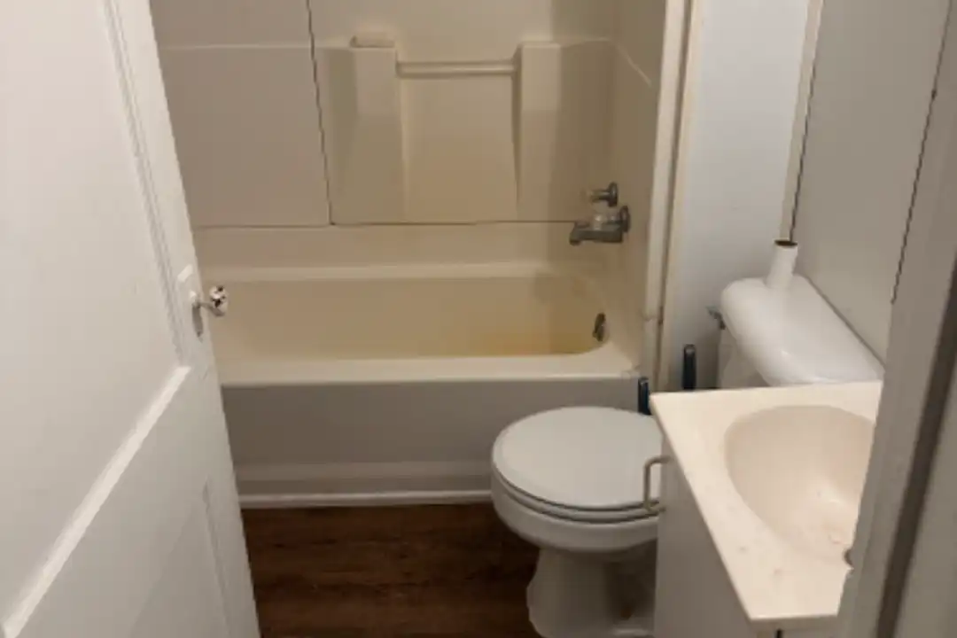 12047 New Buffalo Rd unit 2 – photo 1 of 8