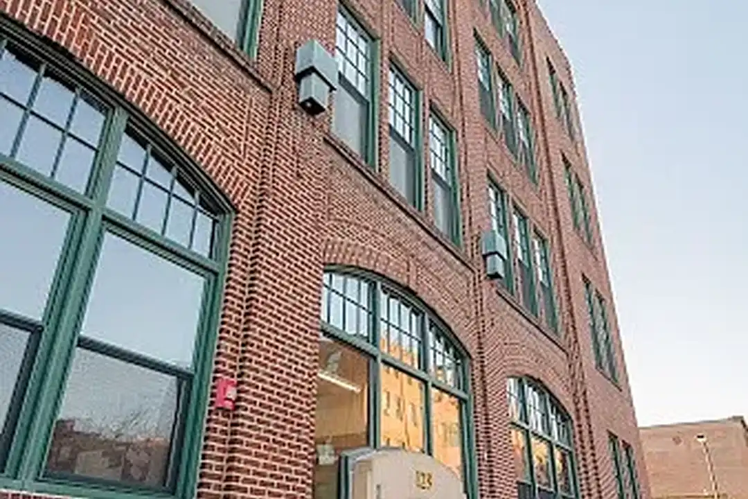 Apartment in Minneapolis, North Loop, Central - View 3