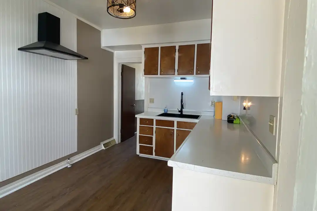 811 Willard St – photo 1