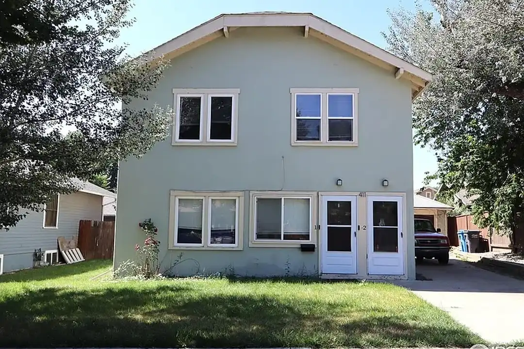 411 E Plum St unit #1 - View 2
