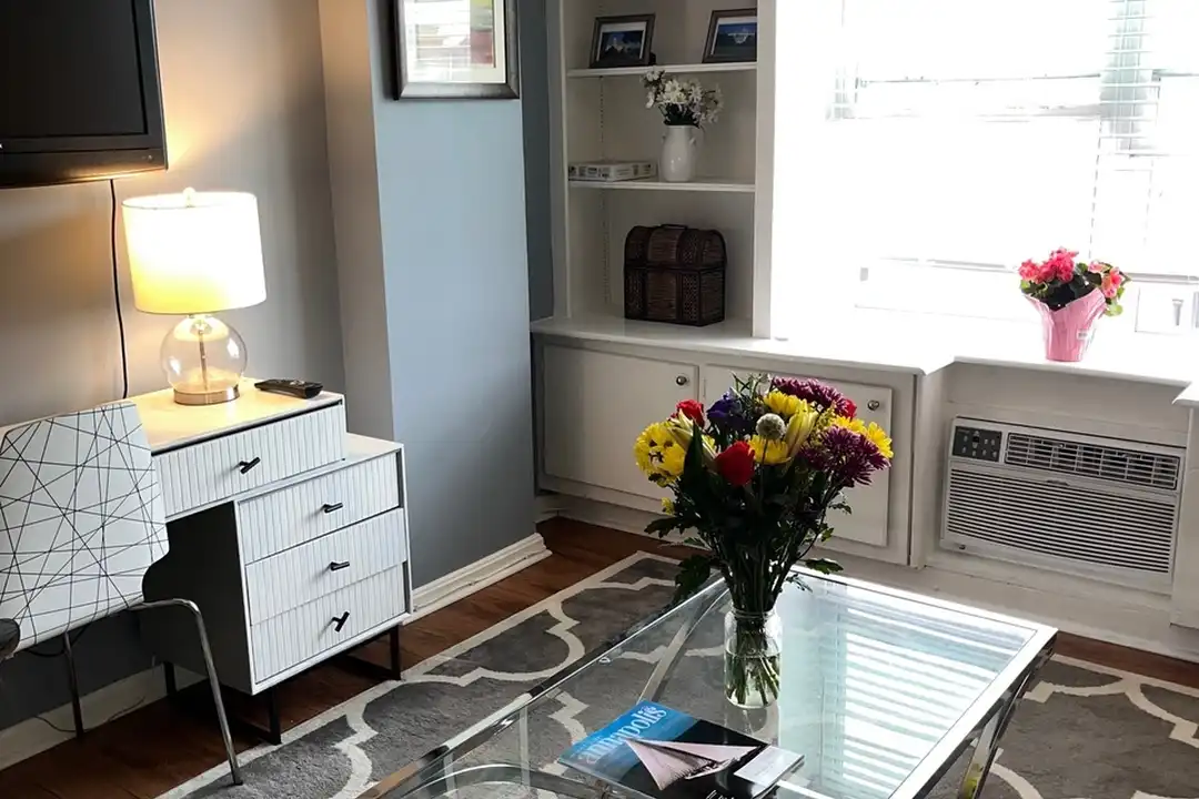 Apartment in Washington, Dupont Circle - View 3