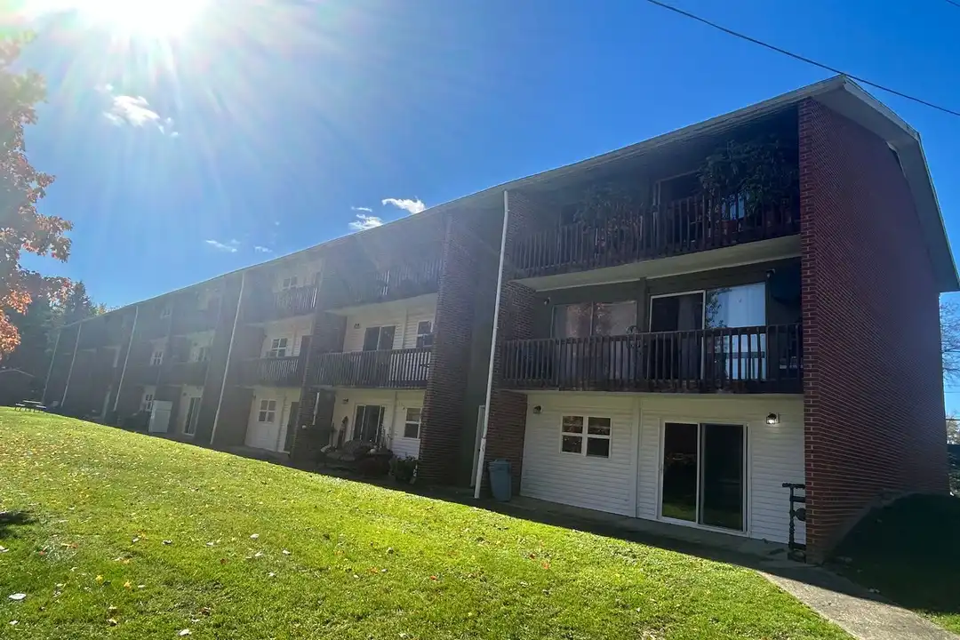 813 Main St unit LVC3 – photo 1 of 17