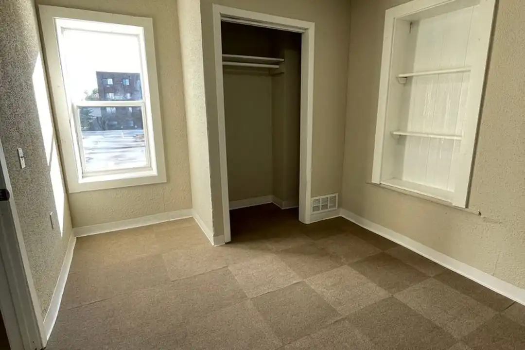 1026 8th St unit Unit 2 - View 5
