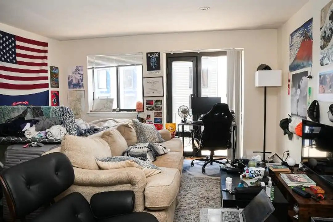 1027 Commonwealth Ave - View 5