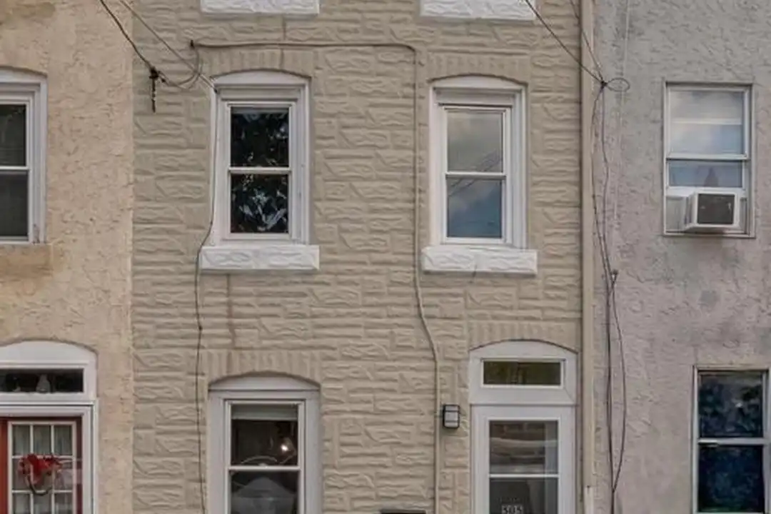 505 Spring Mill Ave – photo 1 of 41
