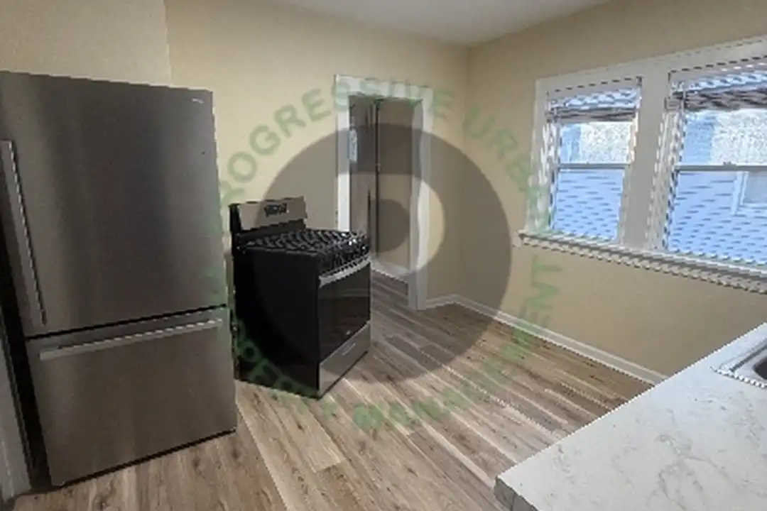 4427 W 49th St – photo 1