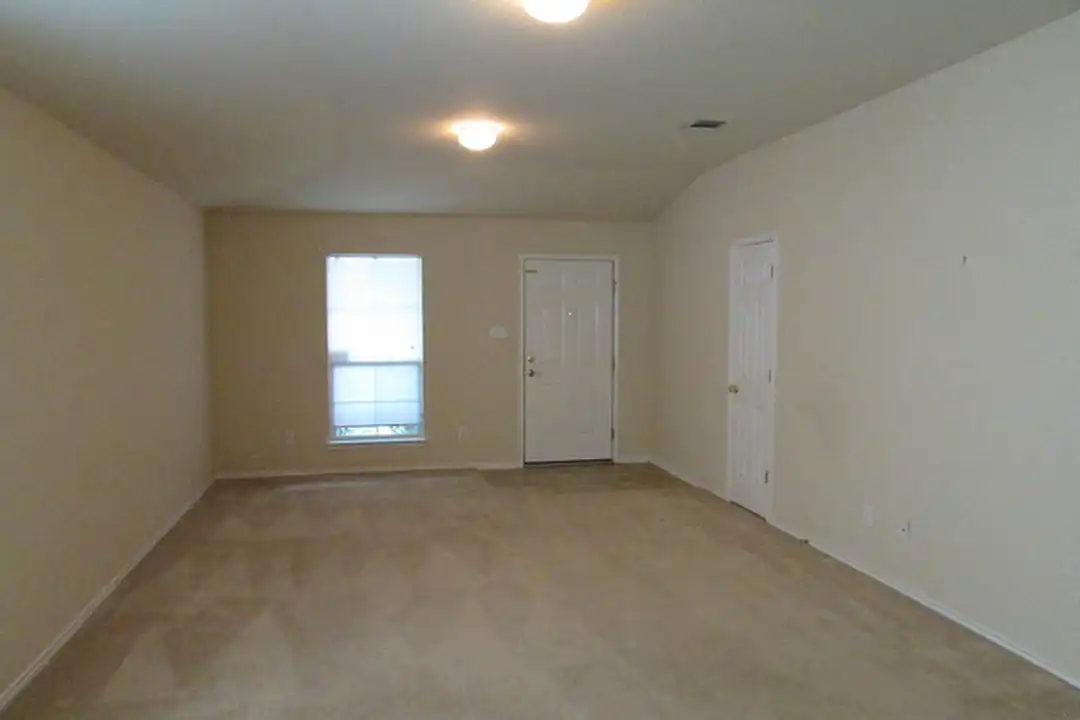 9510 Velvet Spring - More