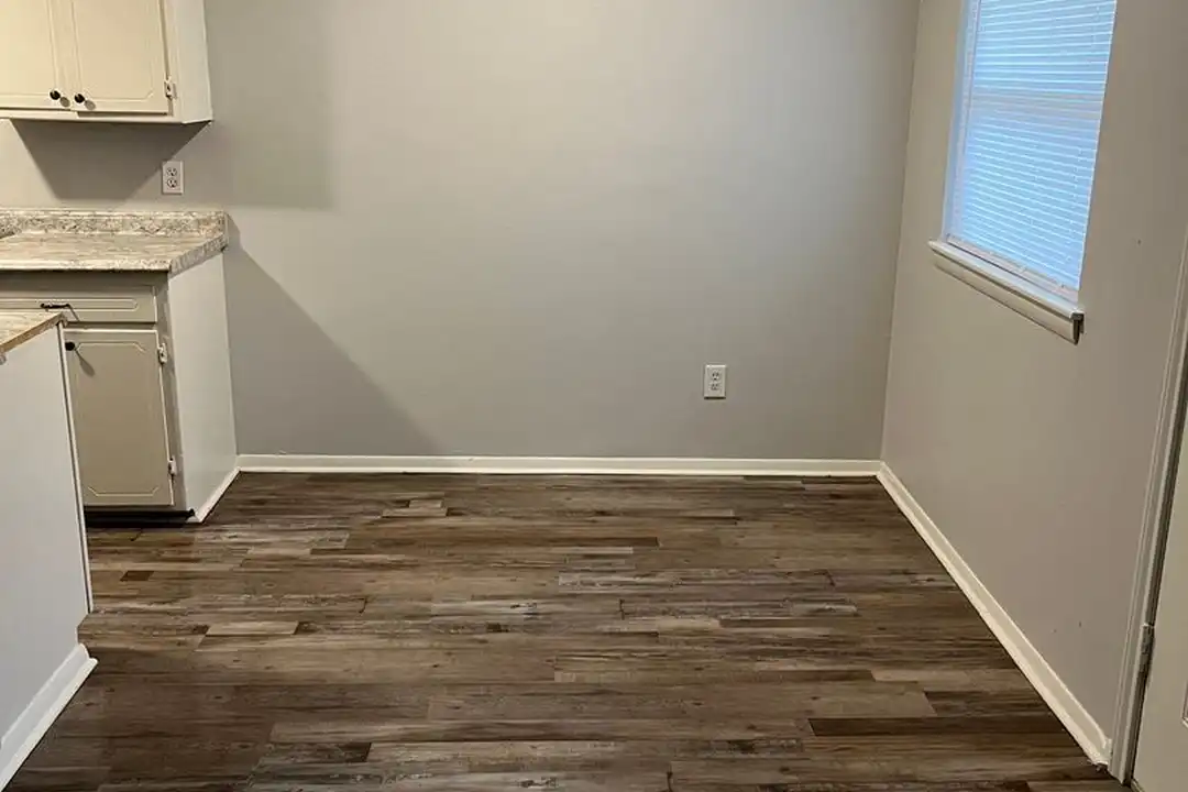 301 N 18th St unit 4 - View 3