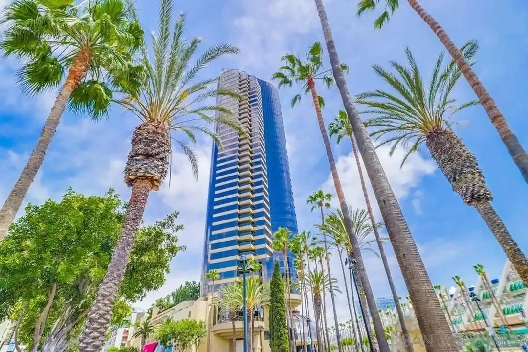 100 W Harbor Dr #504 - View 2