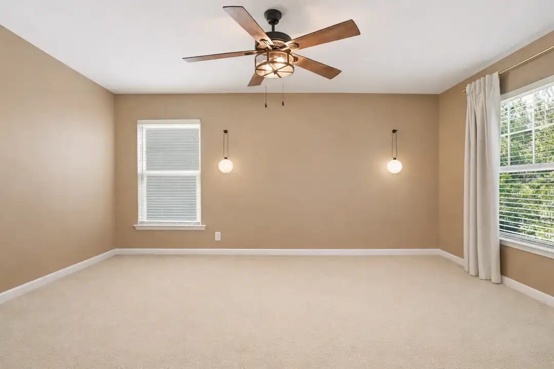 727 Maypearl Ln unit WHOLE HOUSE - View 2