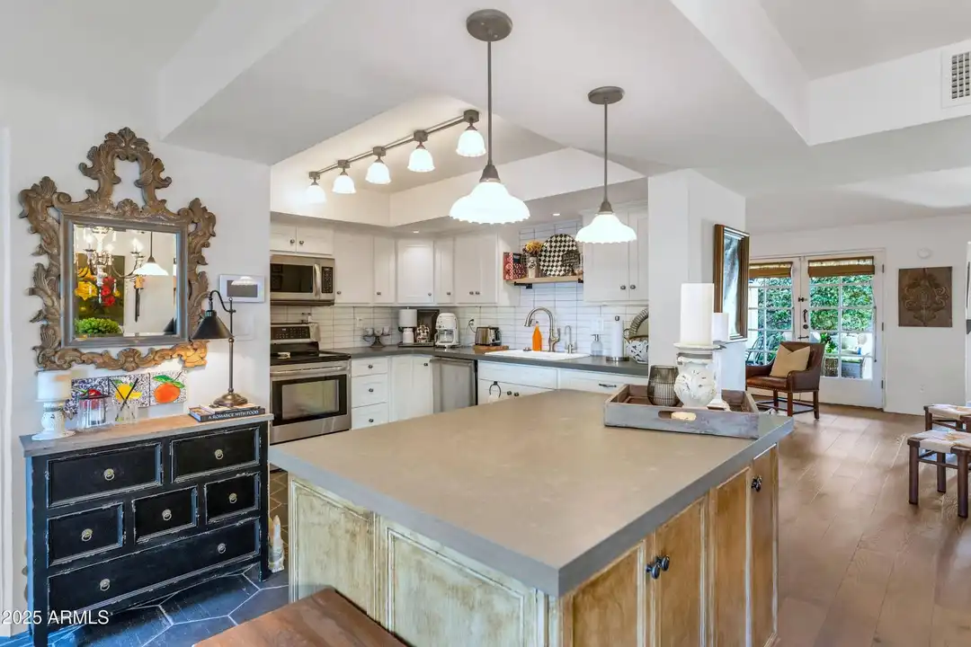 5101 N Casa Blanca Dr unit # 19 - View 5