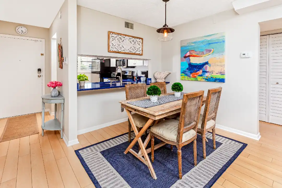 6051 Sun Blvd unit 215 - View 6