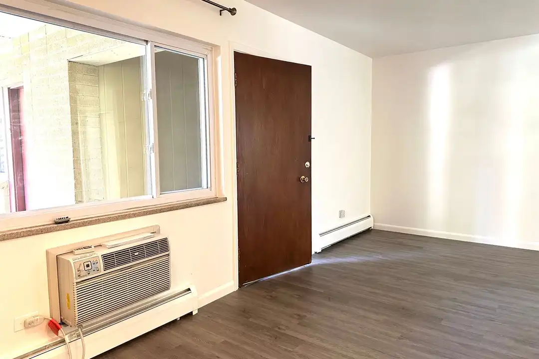 Apartment in Boulder - View 5