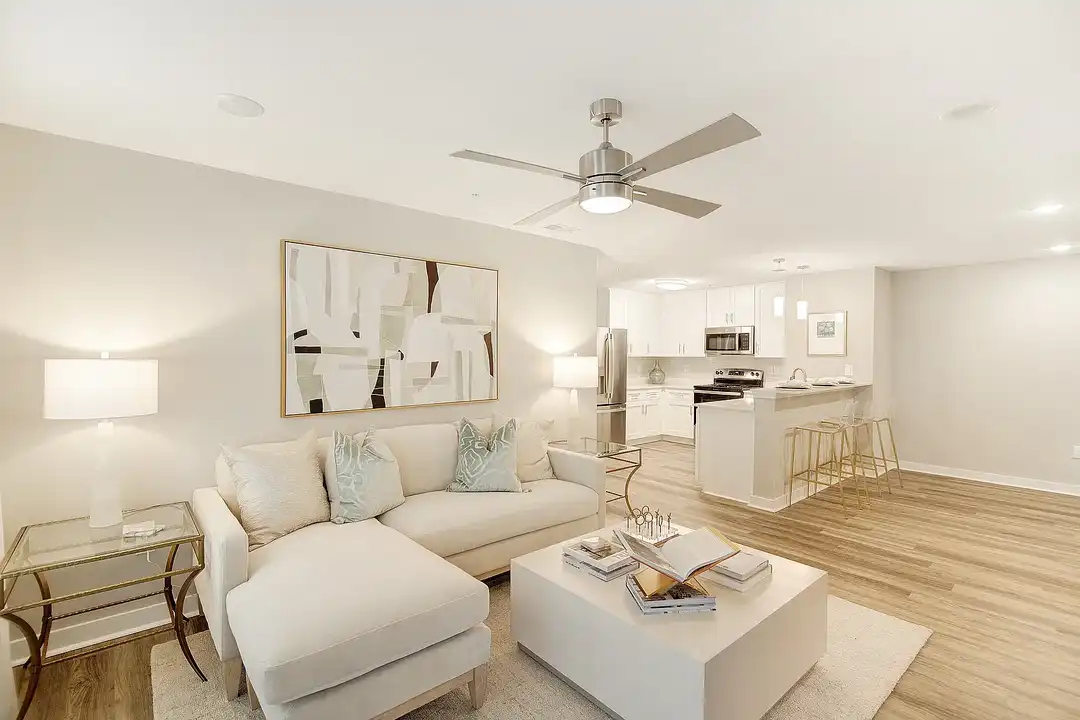 The Azul Apartment Homes - 2000 Oxford Way - Oxford, MS | Rent.