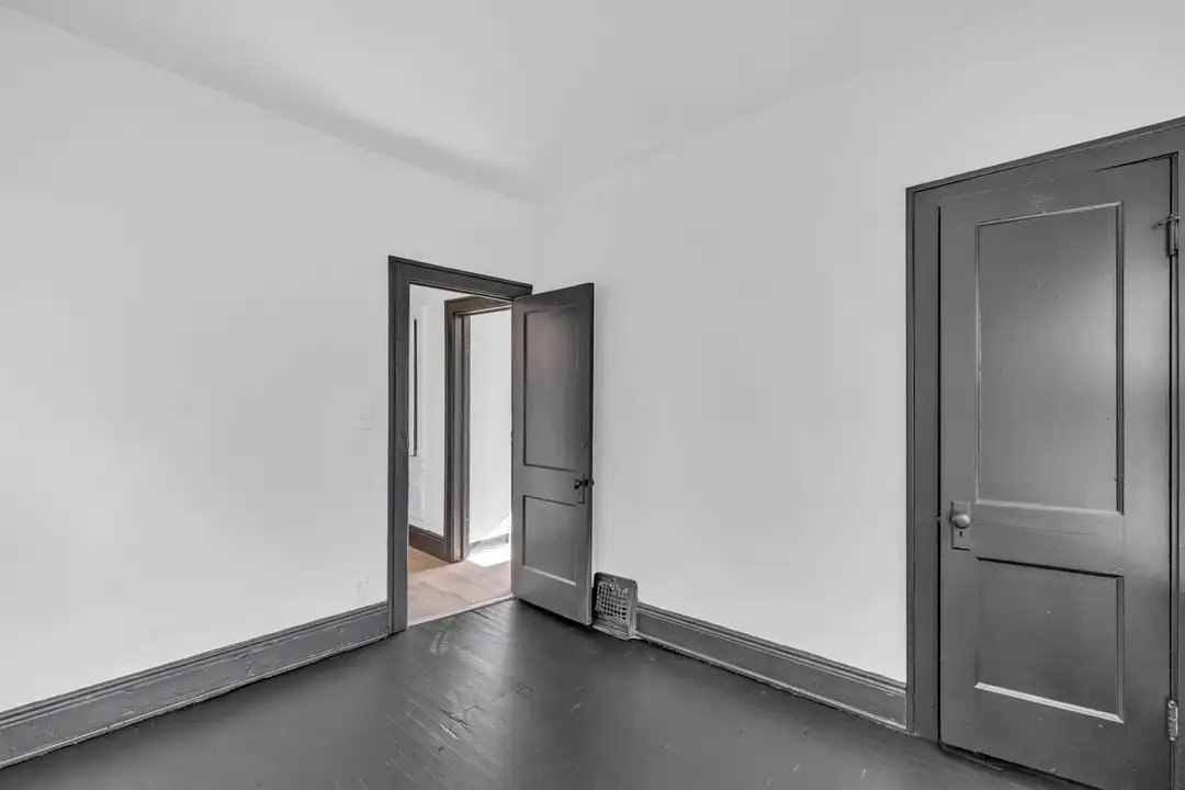 3058 E 116th St unit UP - More