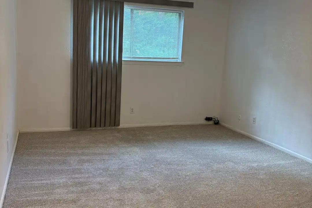 5355 Wonder Dr - View 2