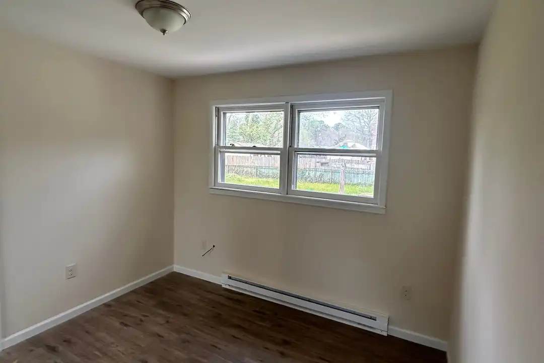 123 Jericho Rd - View 3
