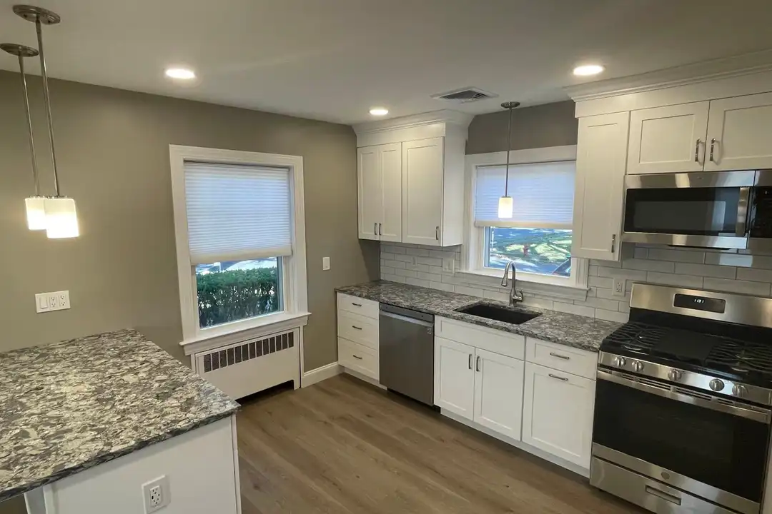 58 Hastings Ave unit HOUSE – photo 1 of 30