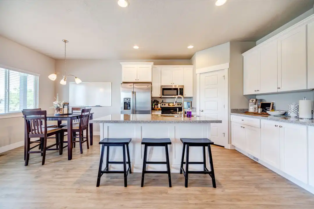 1839 W 720 S - View 6