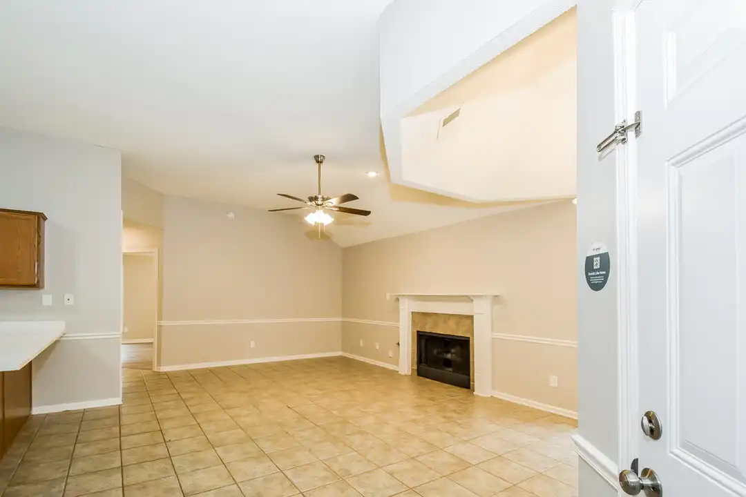 4480 Glenchase Dr - View 4