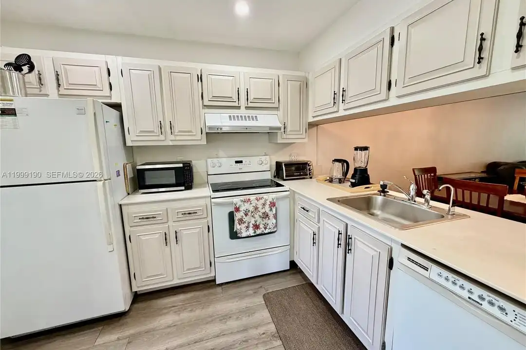 2707 Nassau Bend #H2 - View 3