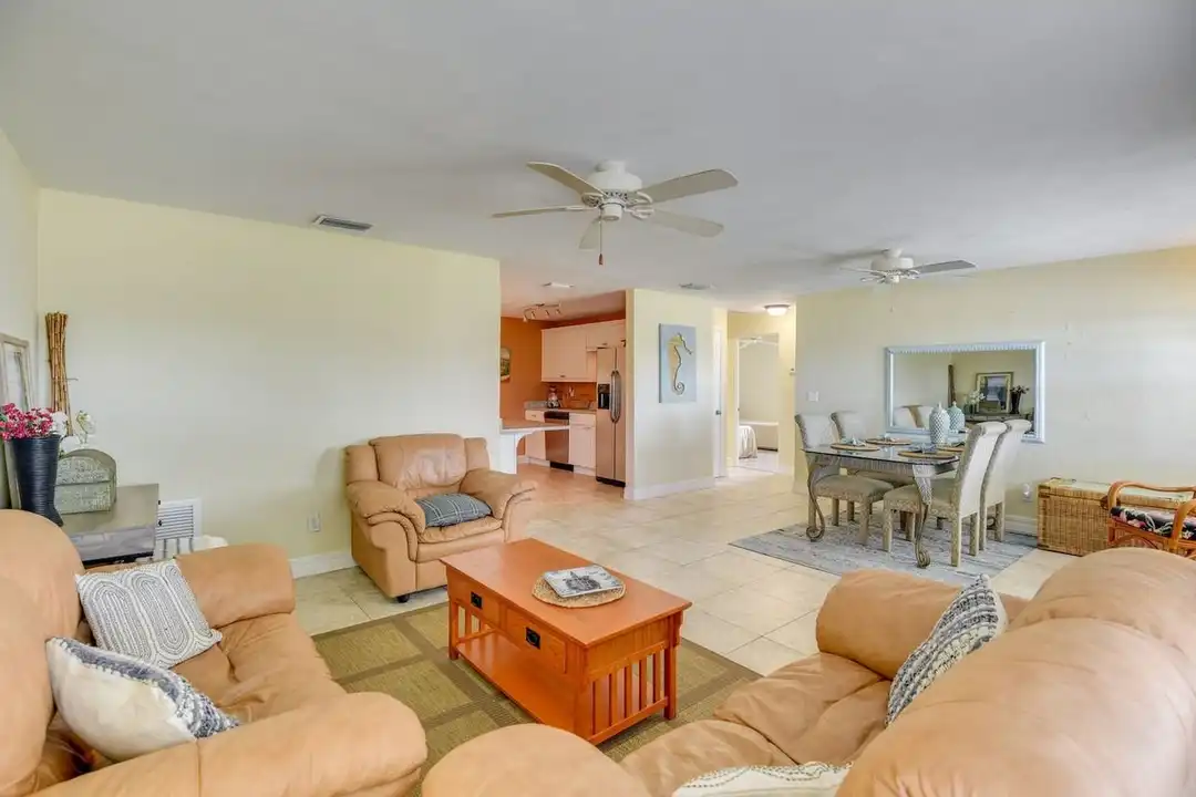 8 Tropical Dr unit 1546317P - View 4