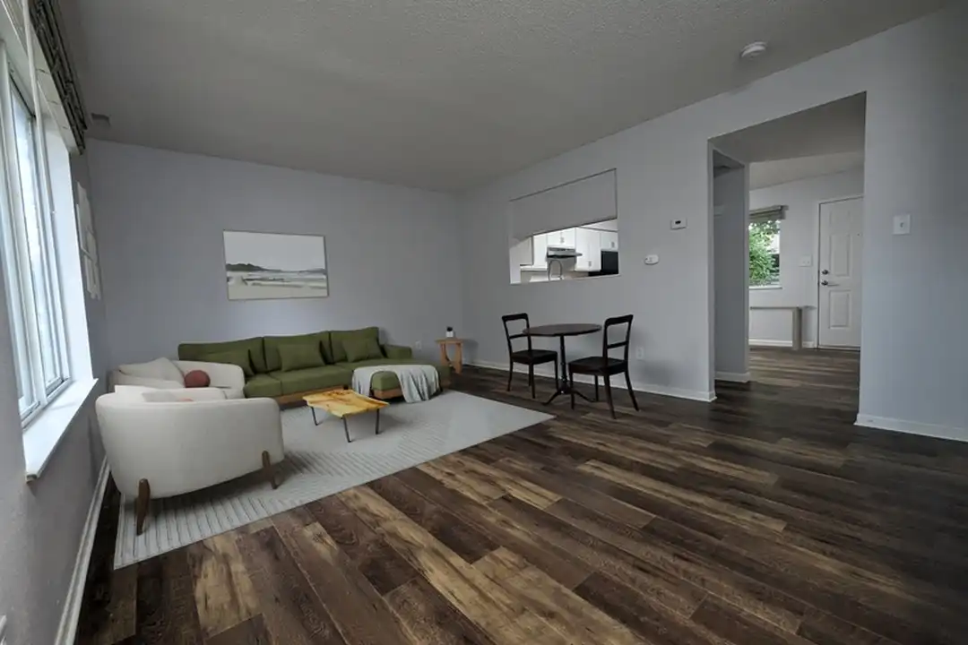 410 E 15th St unit 410D – photo 1