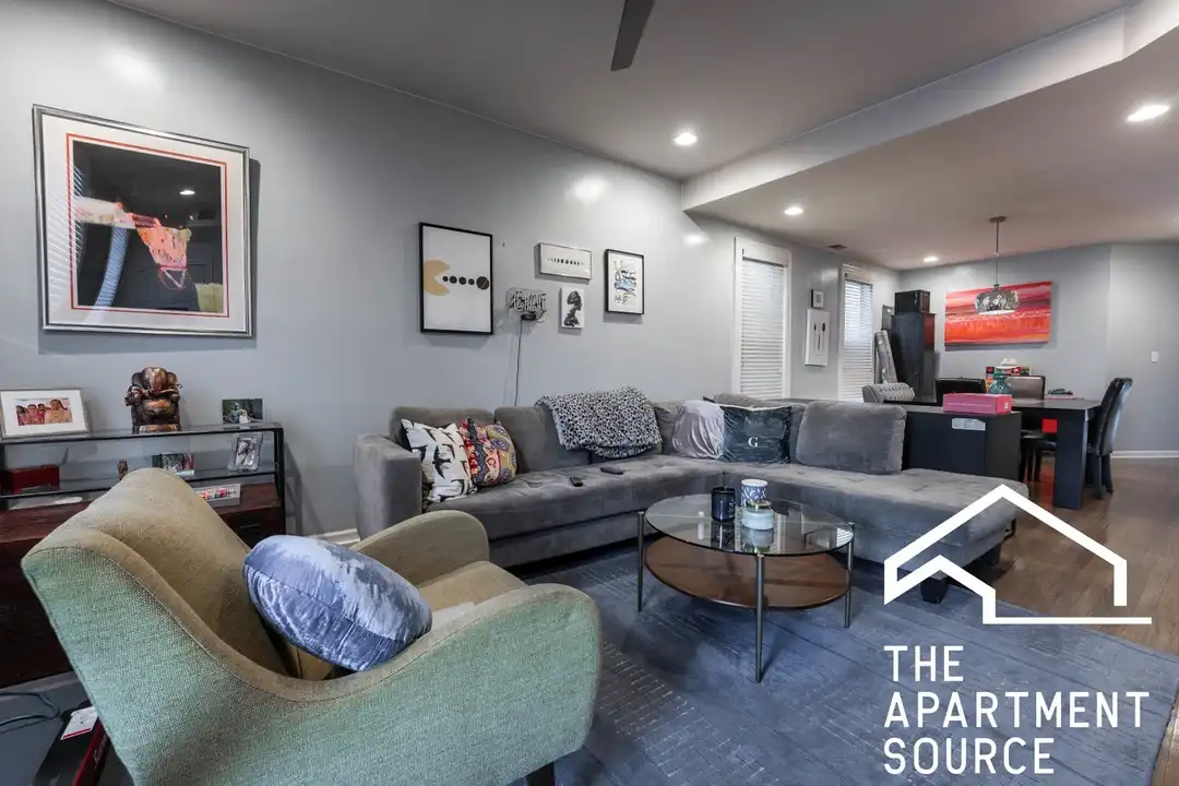 2651 W Armitage Ave unit 1 - More