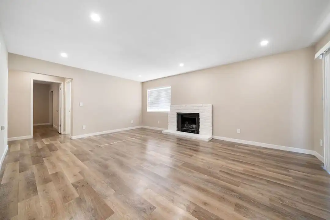 153 N. 16th Street - View 2
