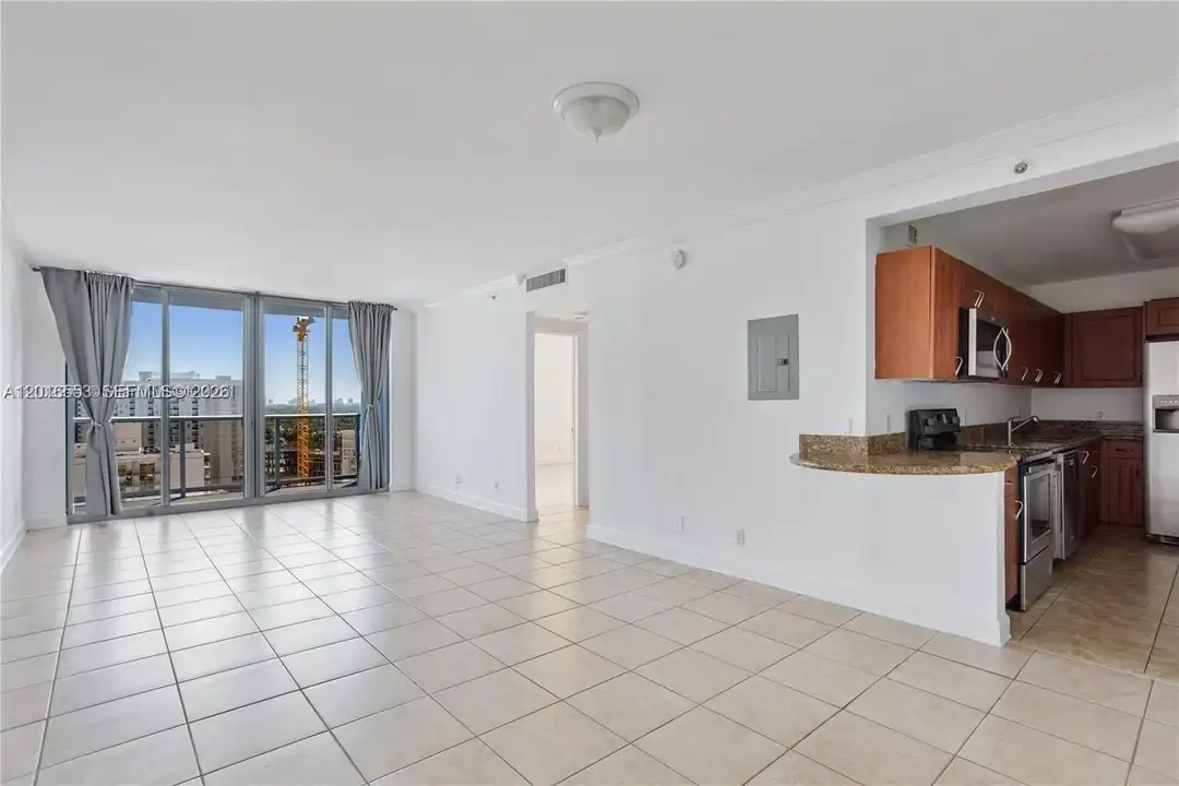 401 69th St #1404 - View 3