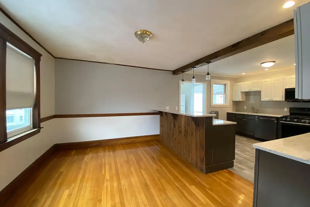 35 Glenmont Rd unit 2 - More