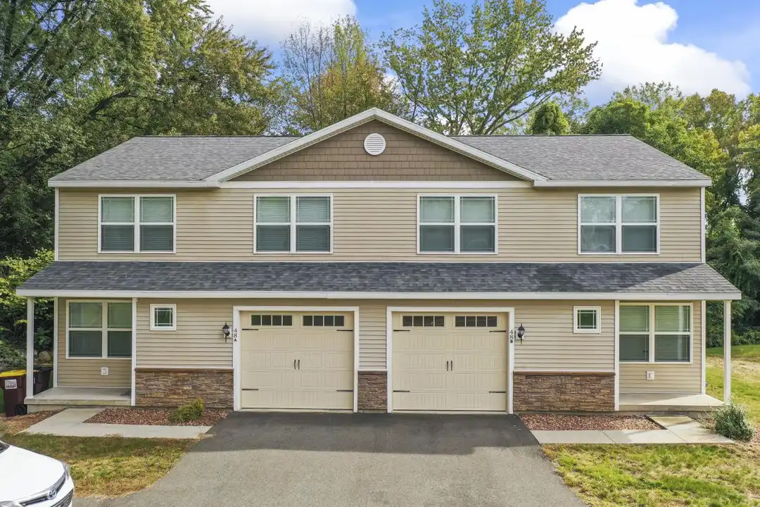 48 Plank Rd unit B – photo 1