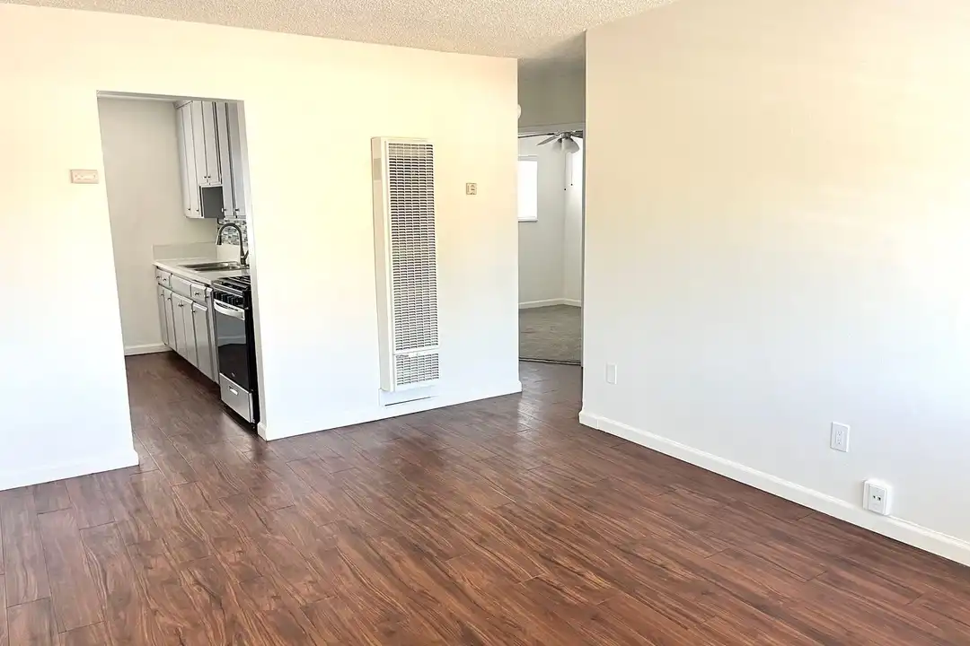 3643 S Barcelona St unit 03 - View 3