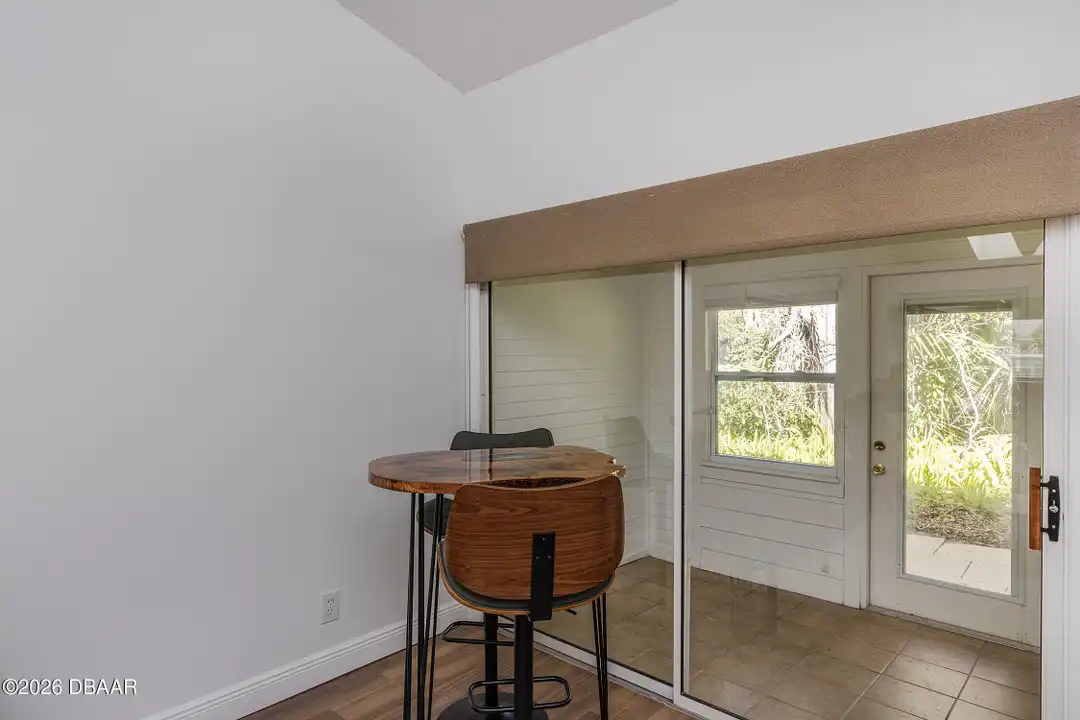 Apartment in Port Orange - More